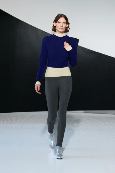 Look 23
